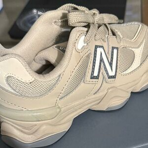 New Balance Beige Sneakers